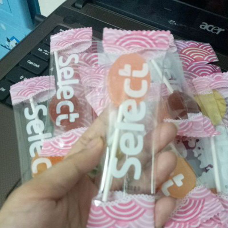 1 cây kẹo mút trái cây Coop Select