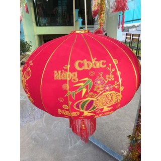 Đèn lồng vải nhung đỏ treo tết