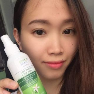 Xịt dưỡng tóc hoa bưởi