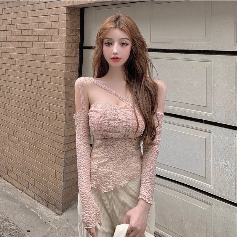 [ Mã 11FASHIONSALE1 giảm 10K đơn 50K ] Áo thun tay dài hở vai dáng ôm phối dây thời trang cho nữ | BigBuy360 - bigbuy360.vn