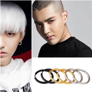 Khuyên tai nam G-dragon chất liệu titan (1pcs)