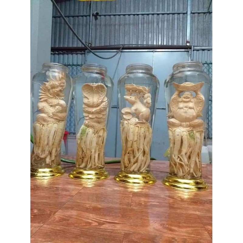 Đinh lăng điêu khắc đẹp rước tài lộc vào nhà.