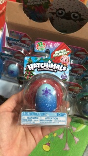 Trứng Hatchimal phiên bản Giáng Sinh (box)