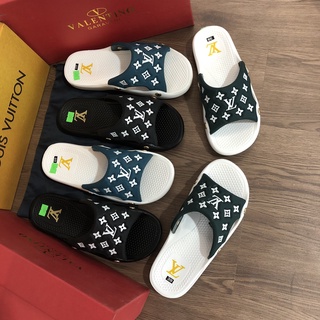 Dép Louis Vuitton Đính Cúc