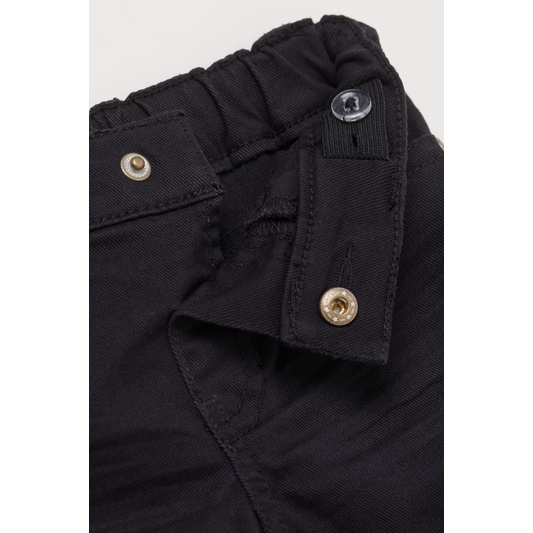 Quần dài đen, trắng cho bé HM auth