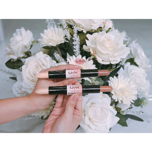 Tạo khối - highlight NYX wonder stick