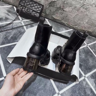 Giày boot nữ martin cổ cao