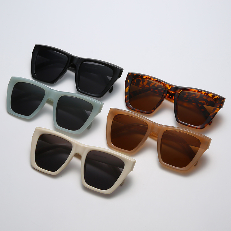 Kính Mát Gọng Vuông Màu Sắc Ngọt Ngào Phong Cách Retro | BigBuy360 - bigbuy360.vn