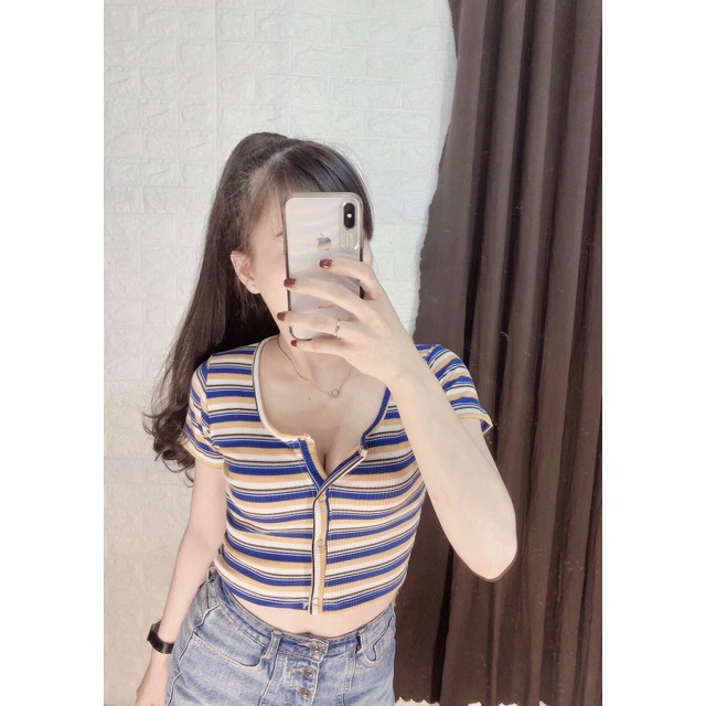 [SALE SẬP SÀN] Áo thun croptop cổ vuông nút cao cấp