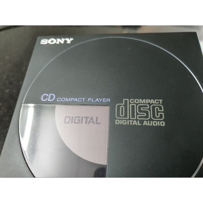 Máy nghe đĩa di động Sony D-14