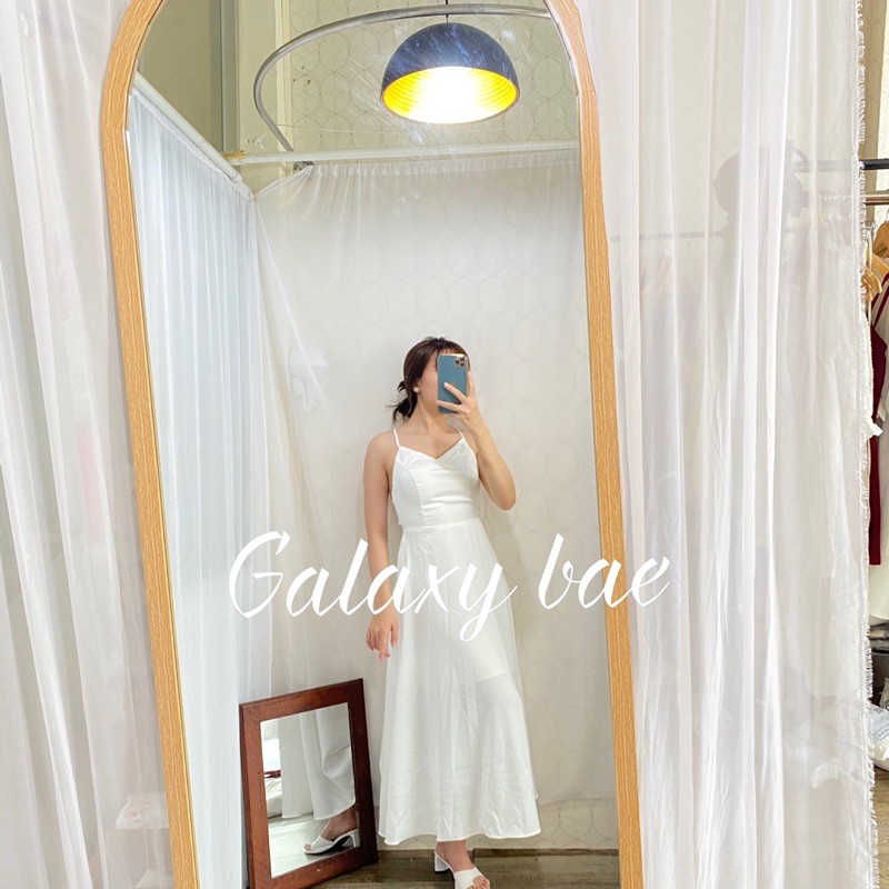 Đầm maxi 2022 trắng hở lưng đi biển CÓ SẴN MÚT NGỰC vải Lụa cao cấp may loại 1 | BigBuy360 - bigbuy360.vn