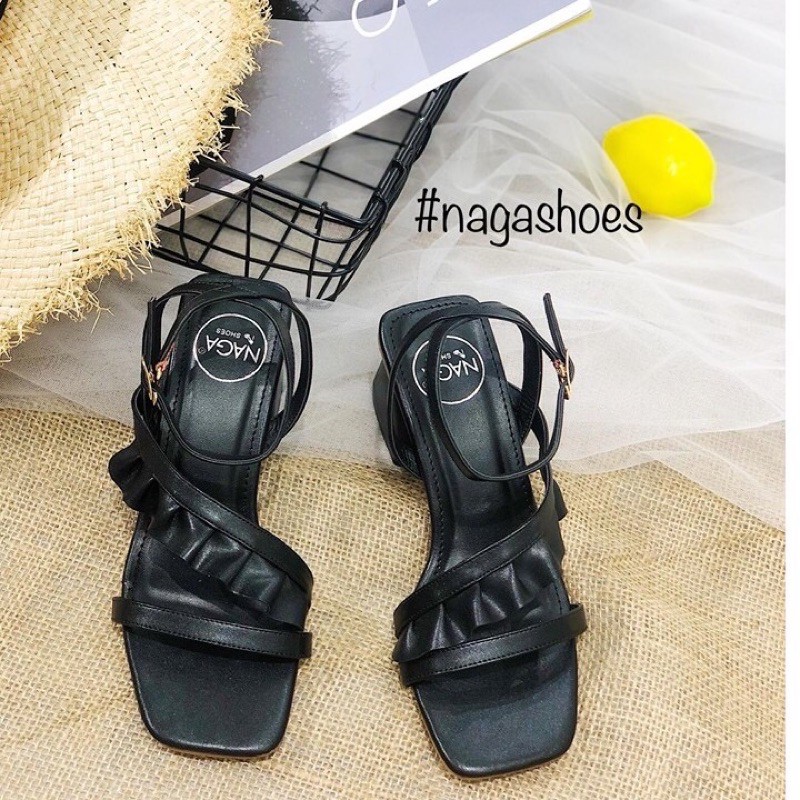 Giày cao gót nagashoes mũi vuông quai bèo màu đen size 37