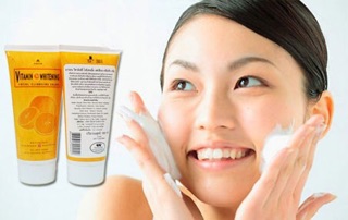 Sữa rửa mặt Aron vitamin C