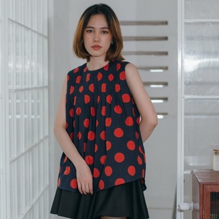 Chicka Chicka - Áo kiểu không tay Sleeveless pleated top - Dotties