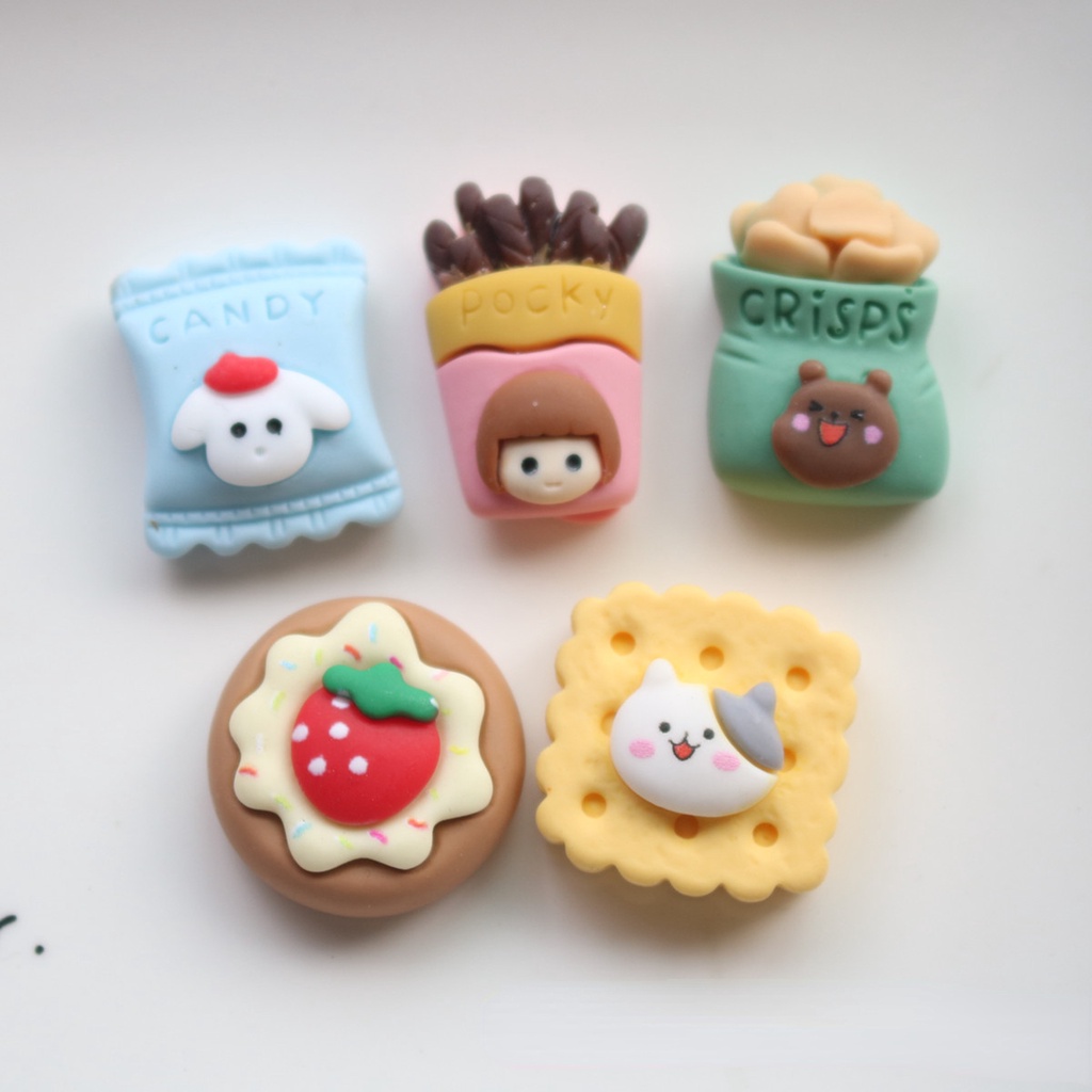 Phụ Kiện Trang Trí Ốp Điện Thoại Hình Bánh Quy Hoạt Hình Dễ Thương