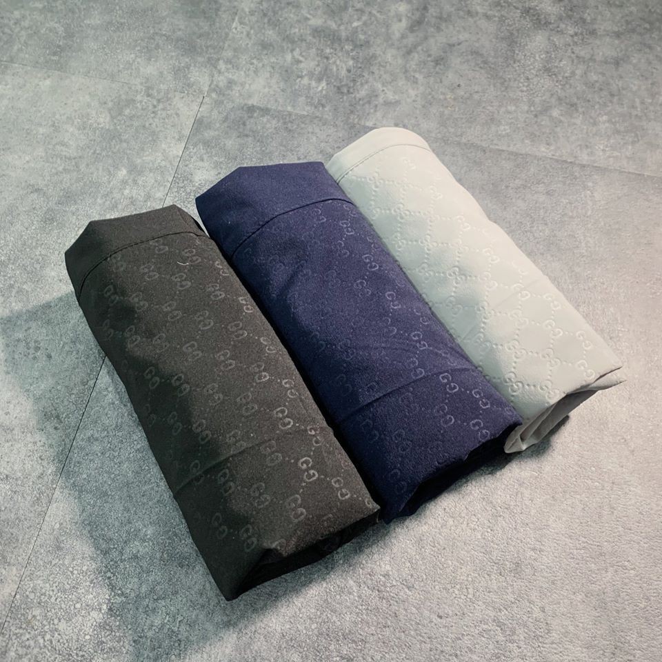 Quần Thể Thao Nam, Quần Short Dập Vân Cao Cấp, Vải Gió Mềm, Siêu Nhẹ, Dáng Thể Thao QGC | BigBuy360 - bigbuy360.vn