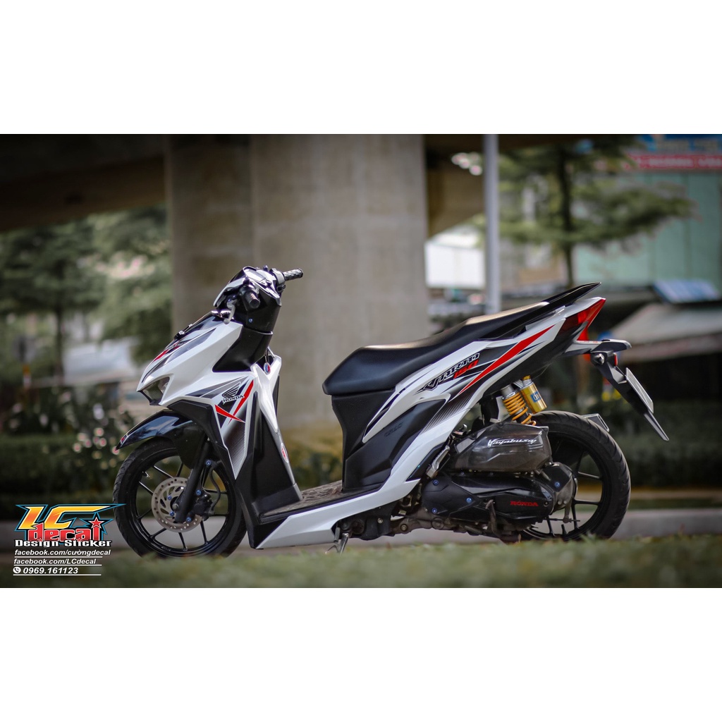 Tem Rời Dán Xe Click - Vario 2018 Mẫu Chỉ Đỏ Trắng Đen Chữ Vario 150 Cực Đẹp, Hàng 3 Lớp Chất Lượng Cao