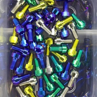 Ốc Titanium GR5 6 ly 1,5 phân đầu trụ gắn lốc máy, lốc nồi các loại xe và các vị trí cùng kích thước khác