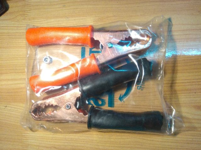 Kẹp bình ắc quy 200A loại tốt, dày, kẹp bình 16cm, lò xo Nhật