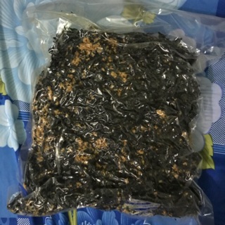 Rong biển cháy tỏi mè