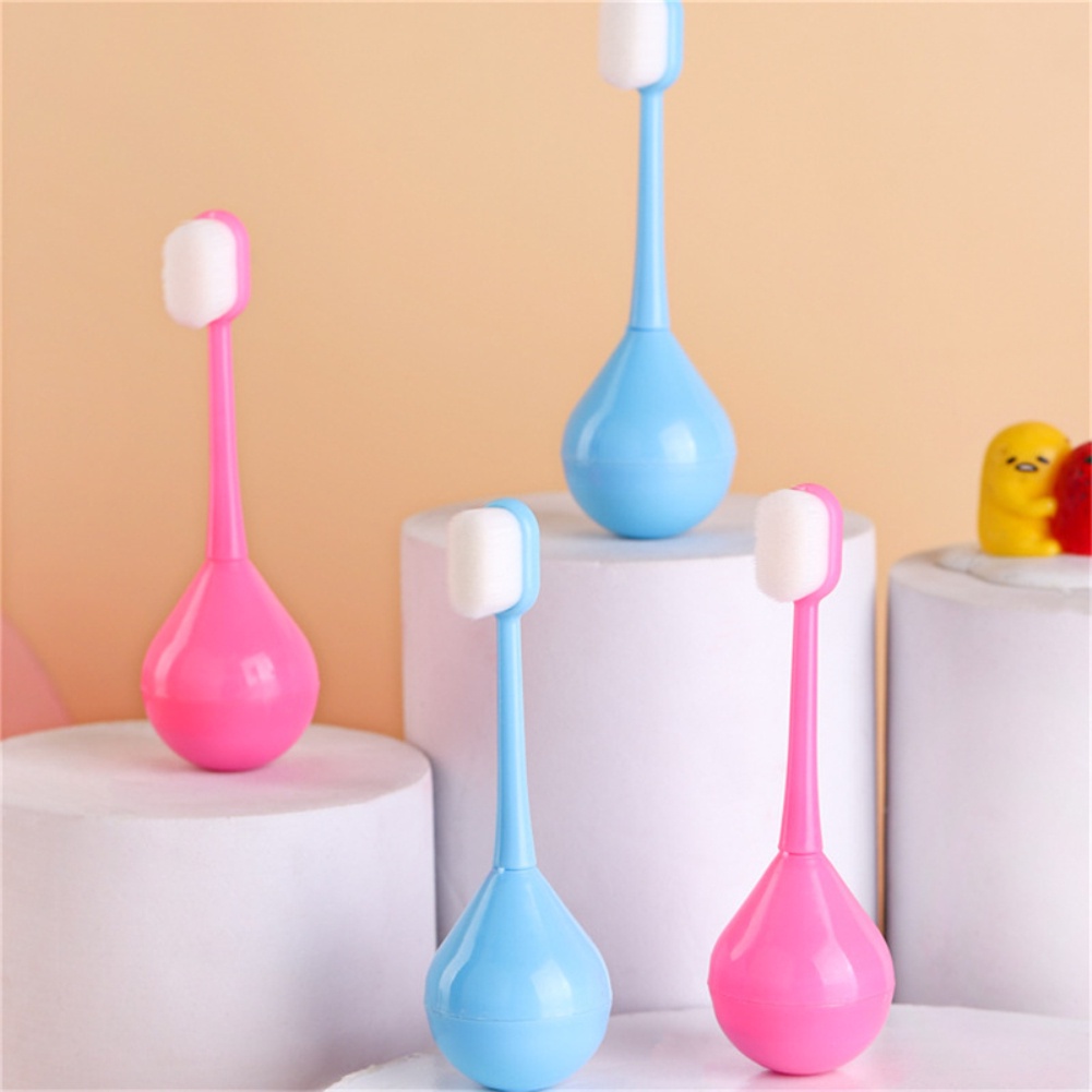 Bàn Chải Đánh Răng Bằng Silicon Mềm Thiết Kế Hình Lật Đật Cho Bé Từ 2~12 Tuổi