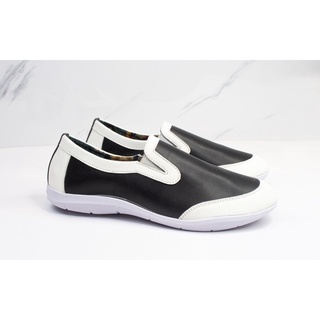 [MỚI VỀ] GIÀY SLIP ON NỮ ĐEN TRẮNG DA LÌ SLIPOGB