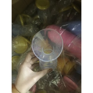 Phễu hứng sữa silicon có chân đế cho mẹ 💖 😍