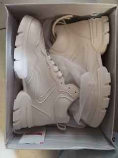Giày Sneaker Trắng Nữ Mới Đế 4.5cm ( ảnh thật cuối )