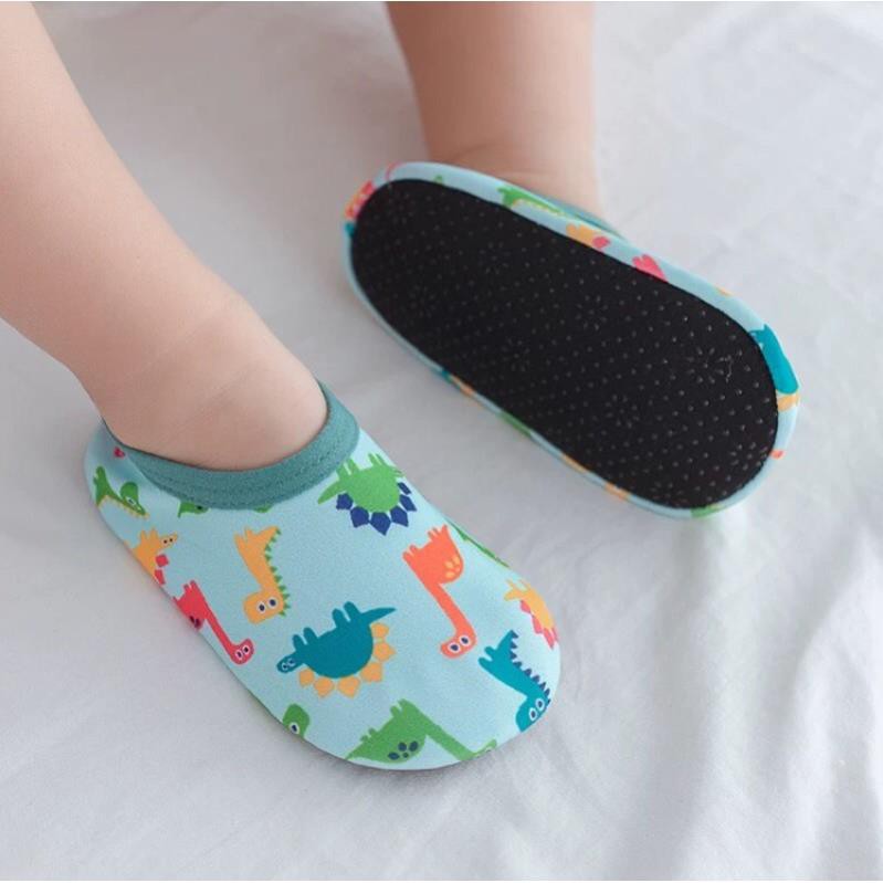 Shopnghebeo:giày vải lót lông chống trượt ấm áp cho baby/ giày đi trong nhà