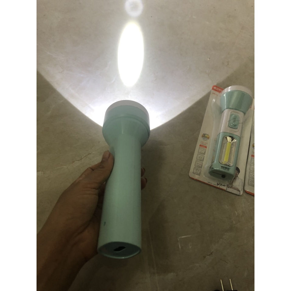 Đèn pin cầm tay KM   8818:8922;;;:8919;;;;8918
