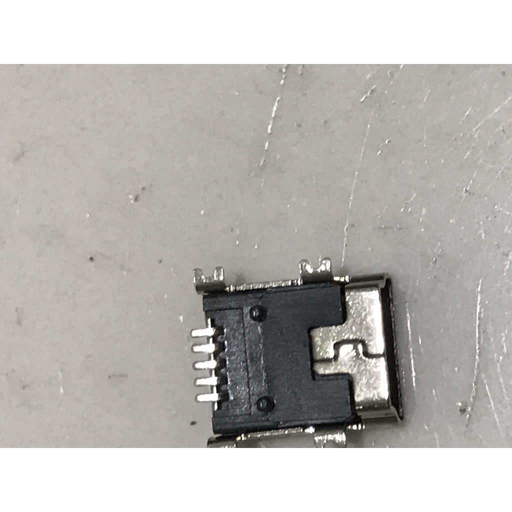 10 ổ sạc V3 dùng cho máy nghe Pháp