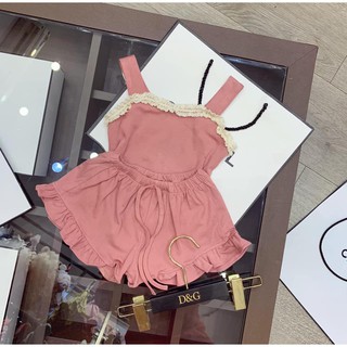 Bộ hai dây đáp ren quần xòe váy cho bé gái