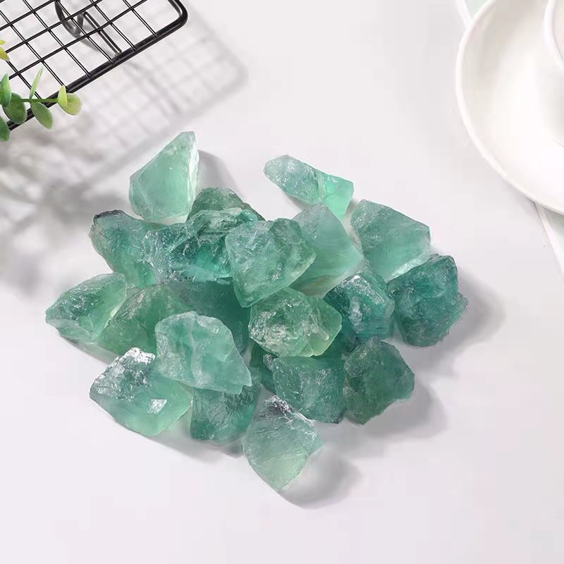 Đá tinh thể Fluorite màu xanh lá cây dùng khuếch tán tinh dầu