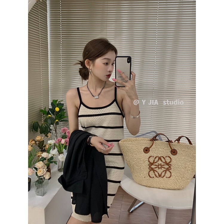 Đầm Hai Dây Dáng Ôm Họa Tiết Kẻ Sọc Rỗng Thời Trang Hàn Quốc Cho Nữ