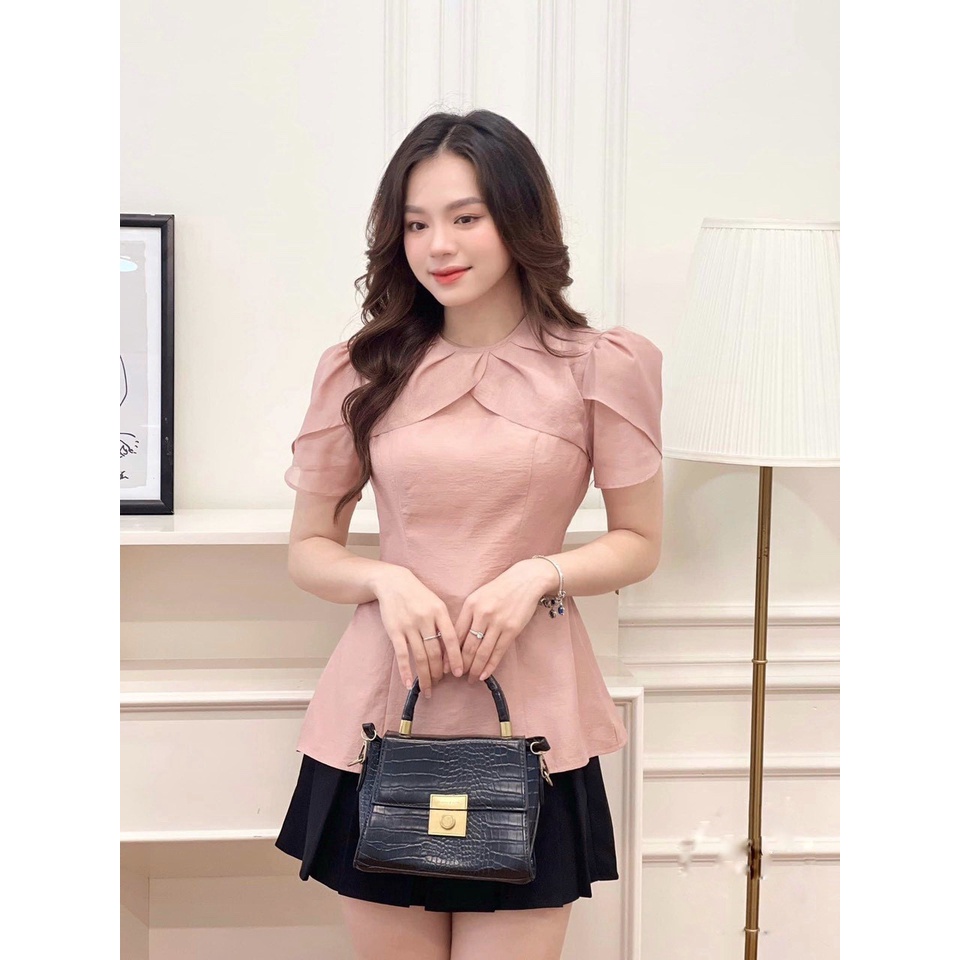 Áo sơ mi dáng ôm chiết eo tay áo cánh sen 160