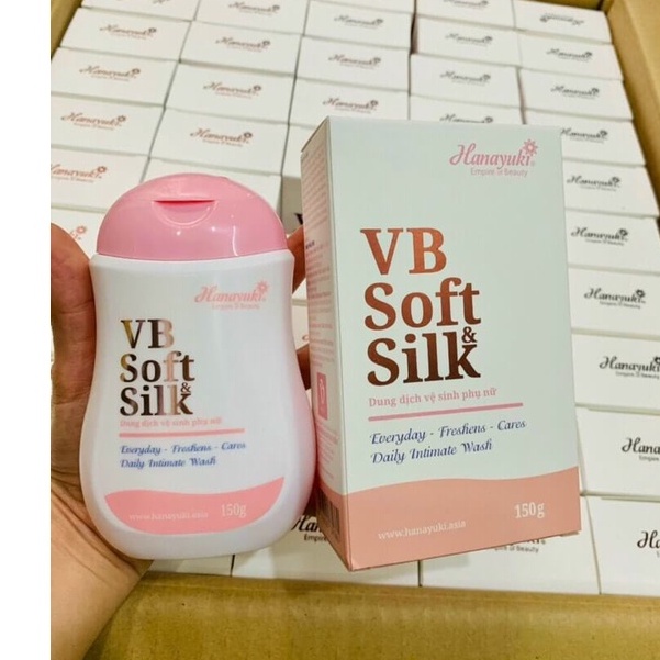 Dung dịch vệ sinh phiên bản màu hồng Hanayuki - VB Soft &amp; Silk 150g