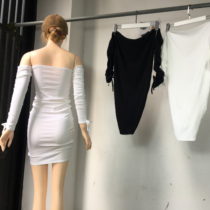 Đầm body thun borip tay dài trễ vai