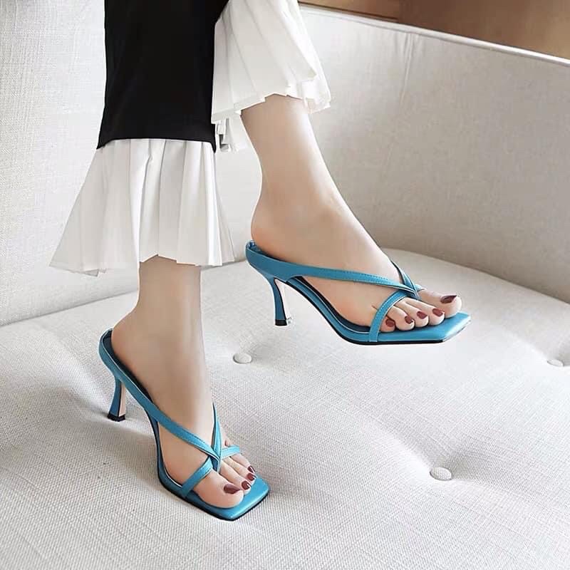 Sandal size nhỏ