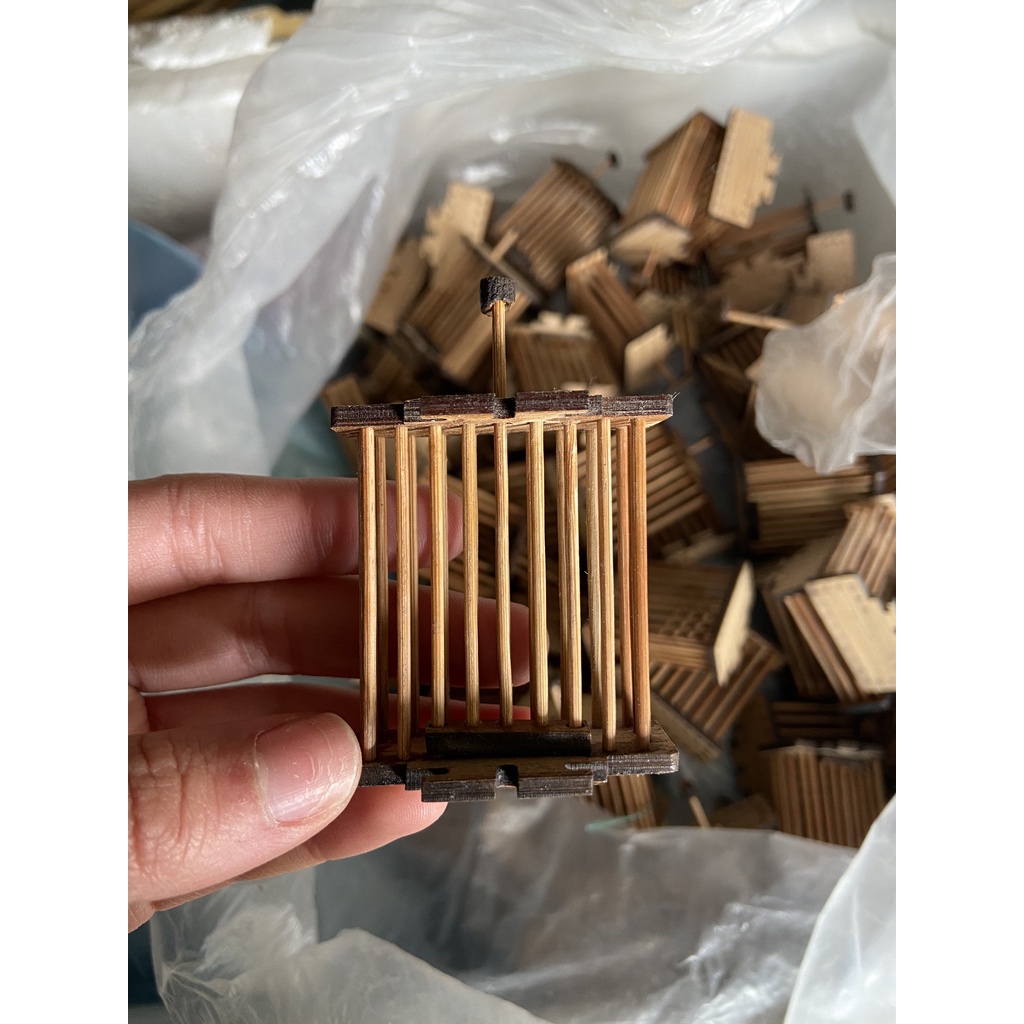 Rọ dế Bamboo dọ dế dành cho chim chào mào chất liệu gỗ bền đẹp, dễ dàng lắp đặt
