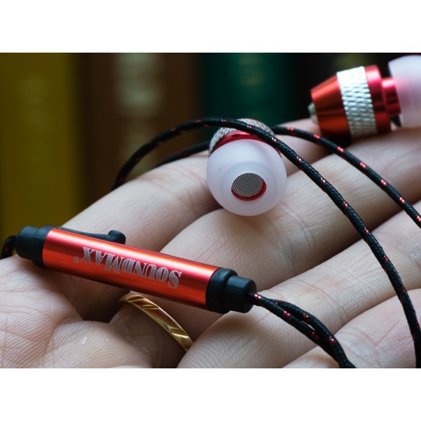 Tai nghe nhét tai SoundMax AH306S 3mW  1.2 mét- Hàng Chính Hãng.