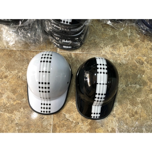 Mũ bảo hiểm thời trang