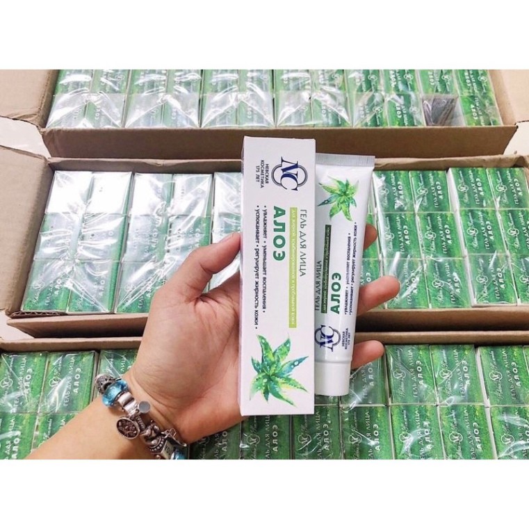 Gel trị mụn chống viêm lô hội Nga 40ml