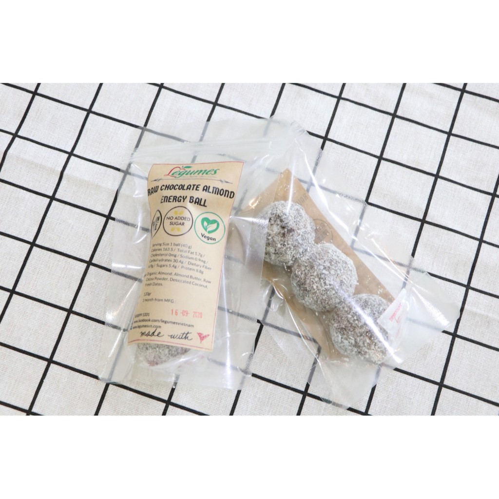 Viên bánh năng lượng Hạnh nhân và Chocolate đen - Raw Almond &amp; Chocolate Energy Ball