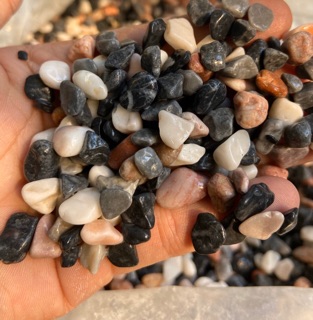 SỎI MÀU TRANG TRÍ (500G)