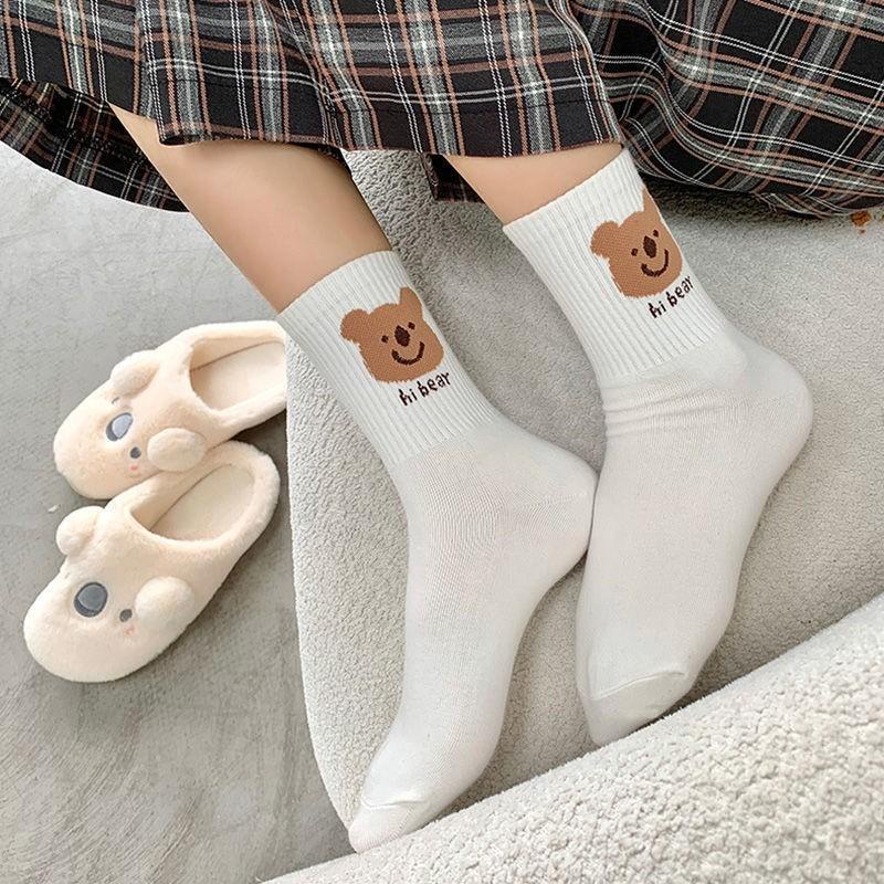 Set 5 đôi vớ Gấu Icon cổ cao tông trắng sữa