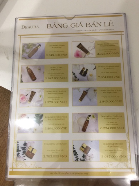 Gel mắt vàng 24k Deaura