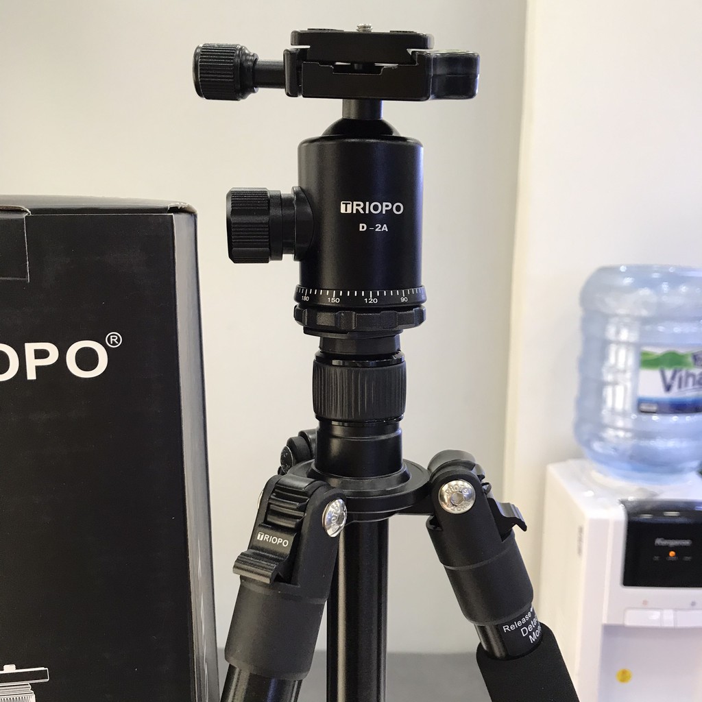 Chân máy ảnh EAST HOLY TRIPOD A2004 cao cấp