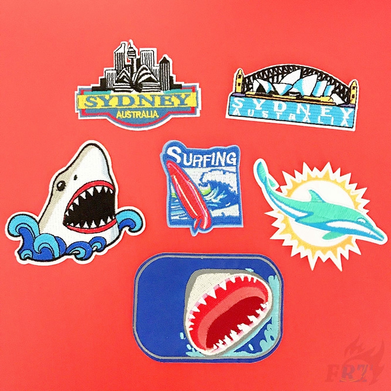 Miếng vá trang trí dạng ủi/thêu hình cá mập nhiều màu