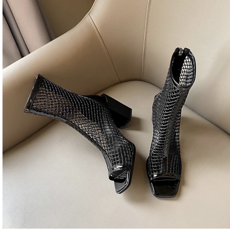 Boost lưới hỡ mũi