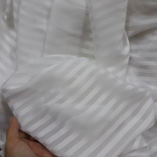 Lụa trắng